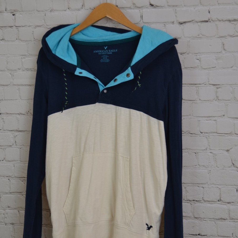 American Eagle Hoodie Shirt